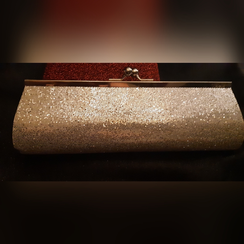 5/$25.00 Elegant Silver Glitter Clutch Bag